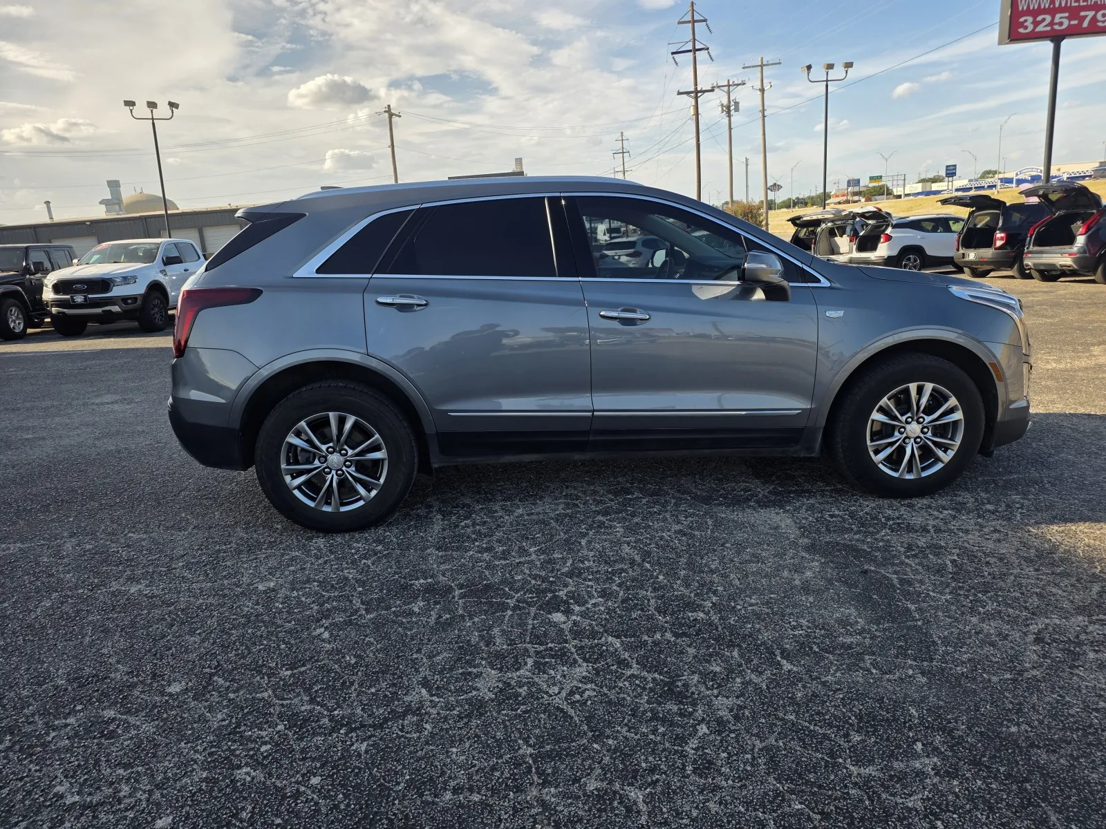 Cadillac XT5 photo 8