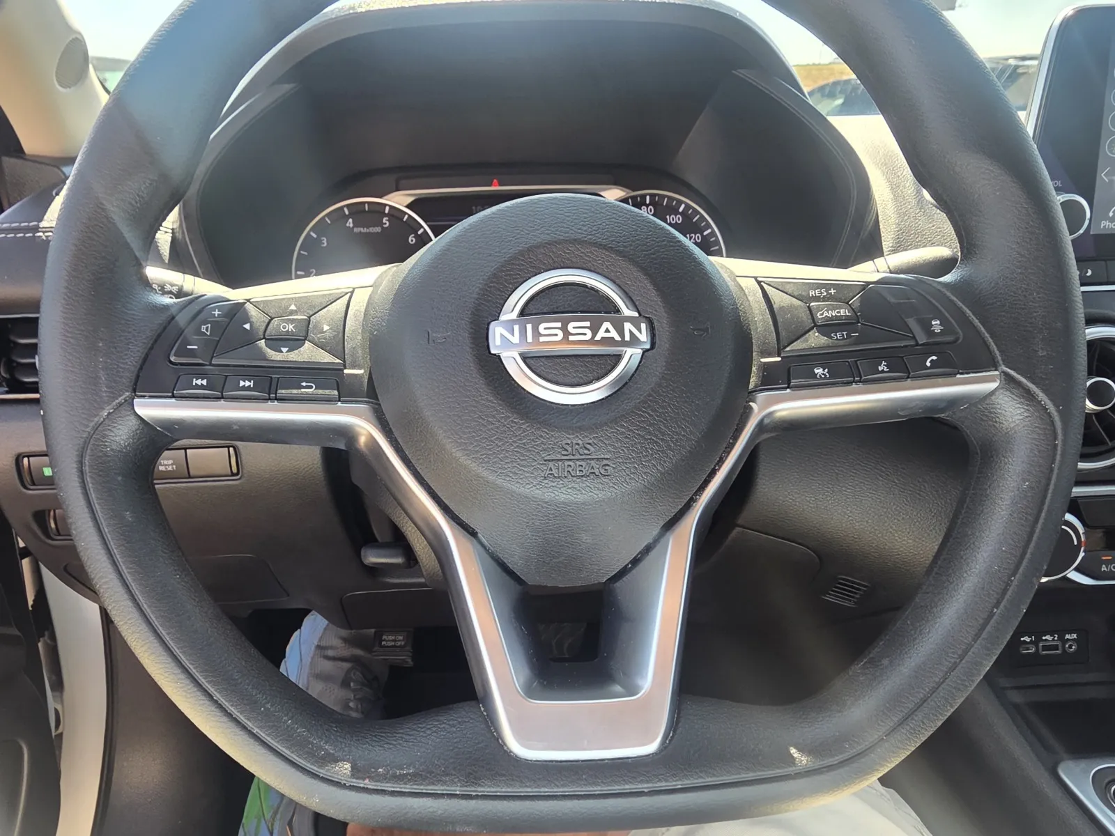 Nissan Sentra photo 22