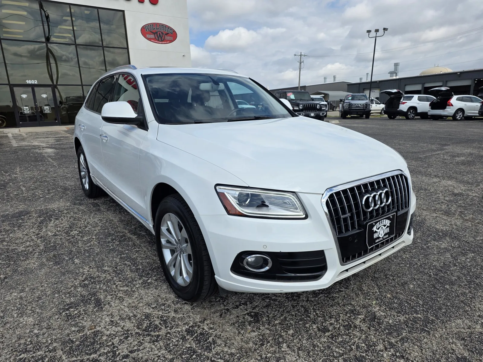 White 2015 AUDI Q5 PREMIUM PLUS for sale in Abilene, TX