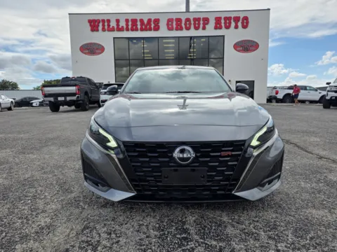 Photos of 2023 NISSAN ALTIMA SR for sale in Abilene, TX at Williams Group Auto