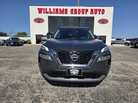Photos of 2021 NISSAN ROGUE SV for sale in Abilene, TX at Williams Group Auto