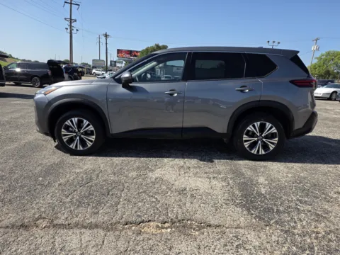 More photos of 2021 NISSAN ROGUE SV at Williams Group Auto, TX
