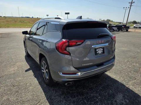 More photos of 2020 GMC TERRAIN DENALI at Williams Group Auto, TX