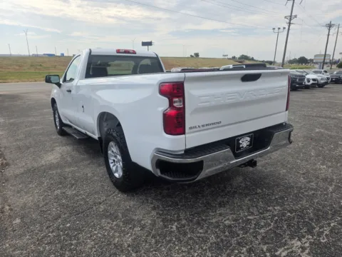More photos of 2022 CHEVROLET SILVERADO 1500 Work Truck at Williams Group Auto, TX