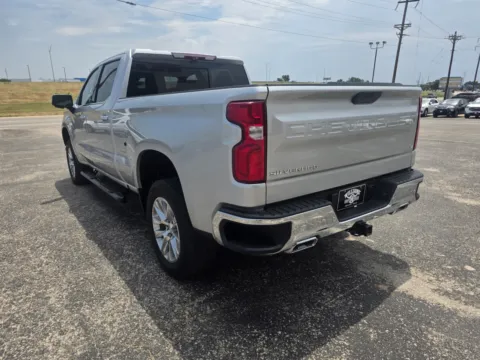 More photos of 2020 CHEVROLET SILVERADO 1500 LTZ at Williams Group Auto, TX