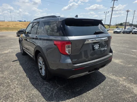 More photos of 2022 FORD EXPLORER XLT at Williams Group Auto, TX