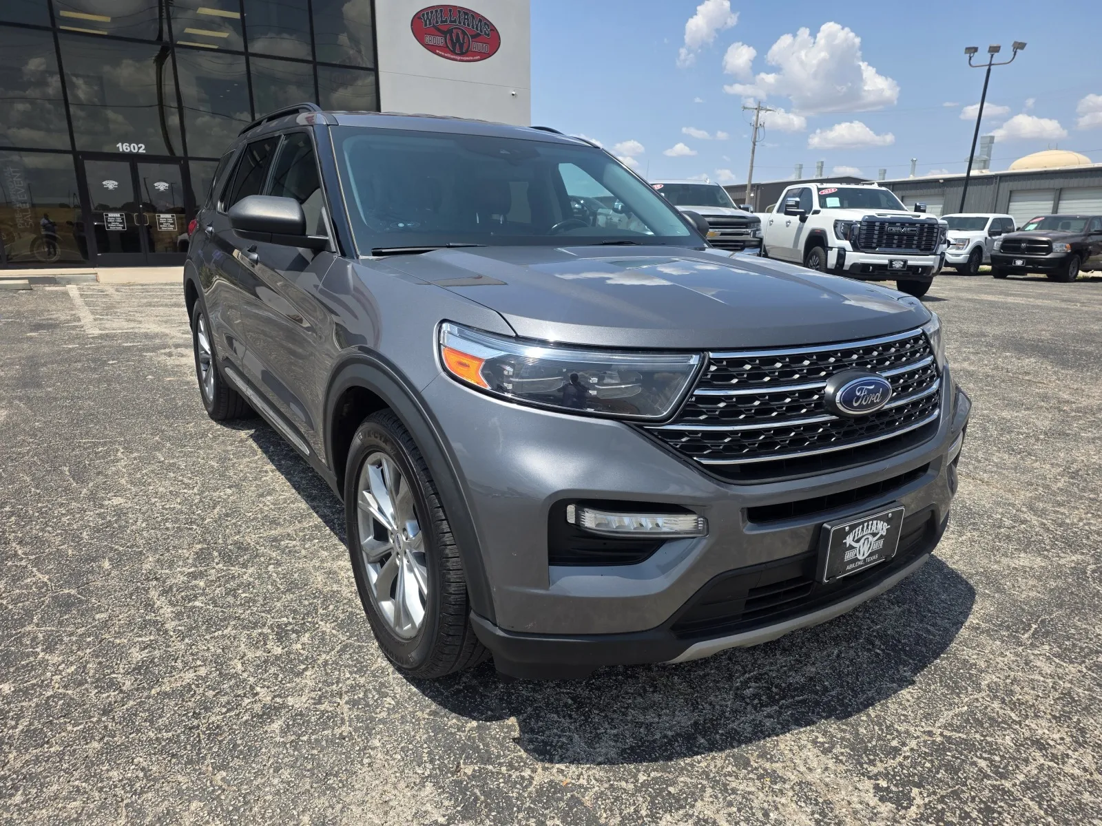 Gray 2022 FORD EXPLORER XLT for sale in Abilene, TX