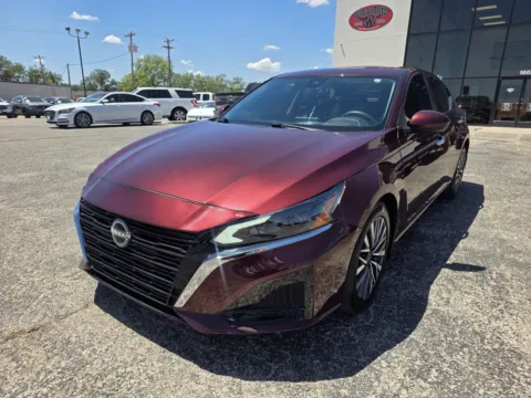 Another view of 2023 NISSAN ALTIMA SV for sale in Abilene, TX at Williams Group Auto