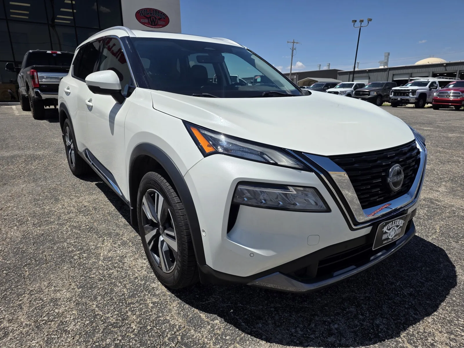 White 2023 NISSAN ROGUE SL for sale in Abilene, TX