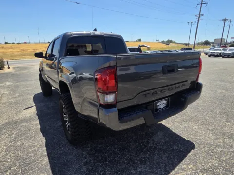 More photos of 2021 TOYOTA TACOMA DOUBLE CAB at Williams Group Auto, TX