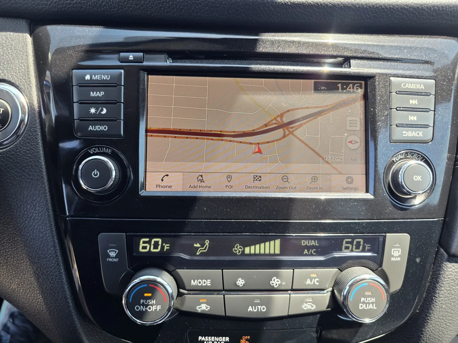 Nissan Rogue photo 19