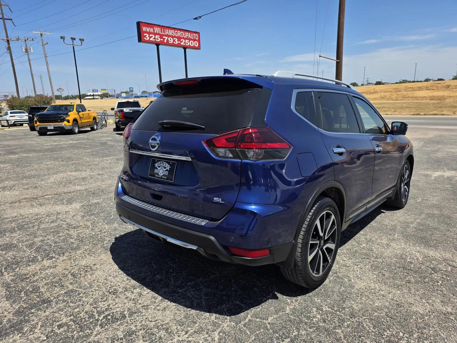 Nissan Rogue photo 7