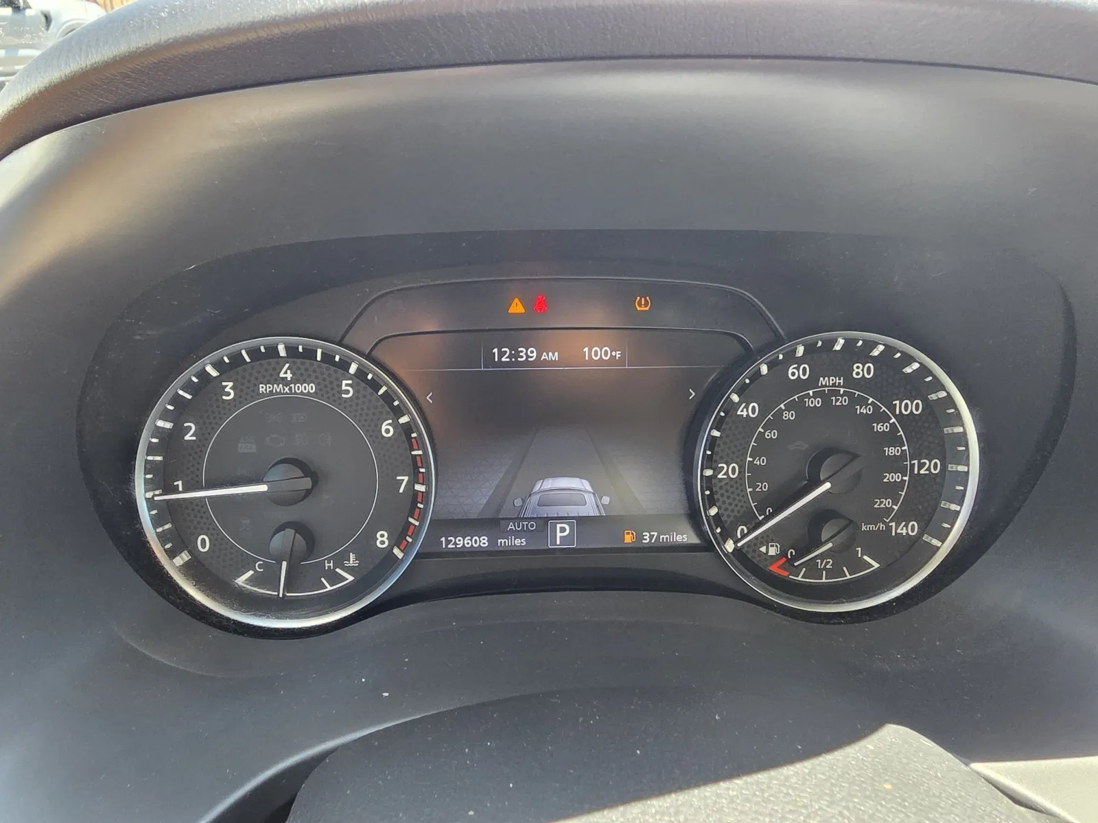 Nissan Armada photo 20