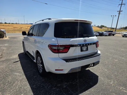 More photos of 2022 NISSAN ARMADA SL at Williams Group Auto, TX