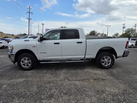 More photos of 2024 RAM 2500 BIG HORN at Williams Group Auto, TX