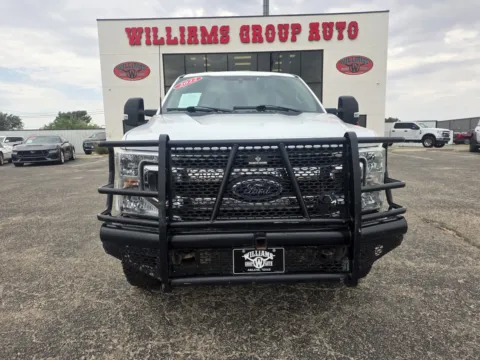 Photos of 2022 FORD F250 SUPER DUTY for sale in Abilene, TX at Williams Group Auto