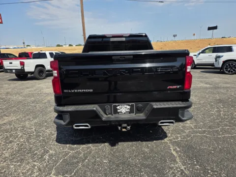 More photos of 2020 CHEVROLET SILVERADO 1500 RST at Williams Group Auto, TX