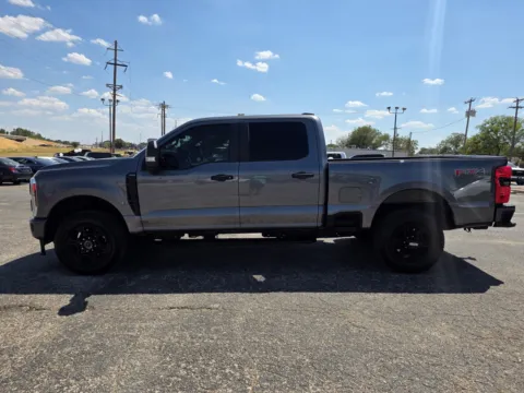 More photos of 2024 FORD F250 SUPER DUTY at Williams Group Auto, TX