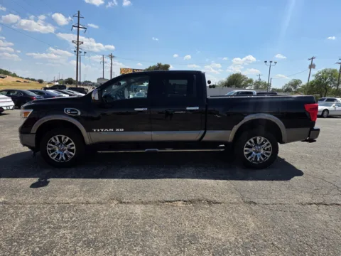 More photos of 2017 NISSAN TITAN XD SL at Williams Group Auto, TX