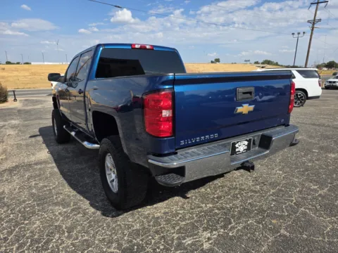 More photos of 2018 CHEVROLET SILVERADO 1500 LT at Williams Group Auto, TX
