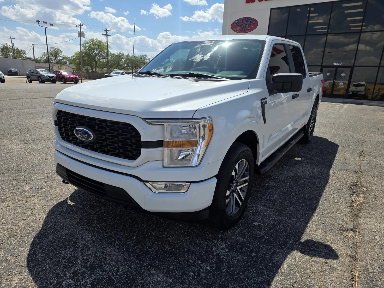 Ford F-150 photo 3