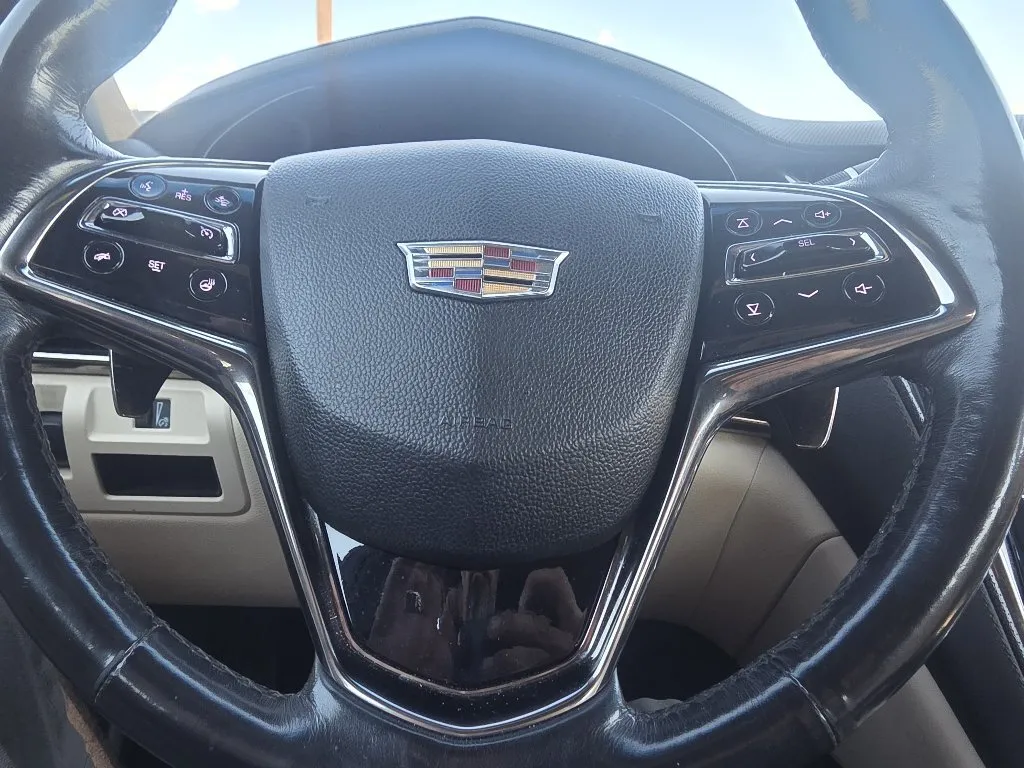 Cadillac CTS photo 22