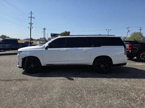 More photos of 2021 CADILLAC ESCALADE ESV SPORT at Williams Group Auto, TX