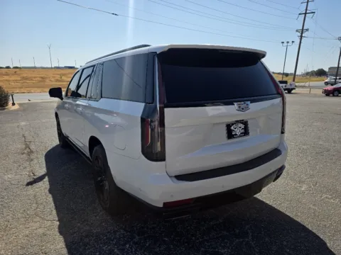 More photos of 2021 CADILLAC ESCALADE ESV SPORT at Williams Group Auto, TX