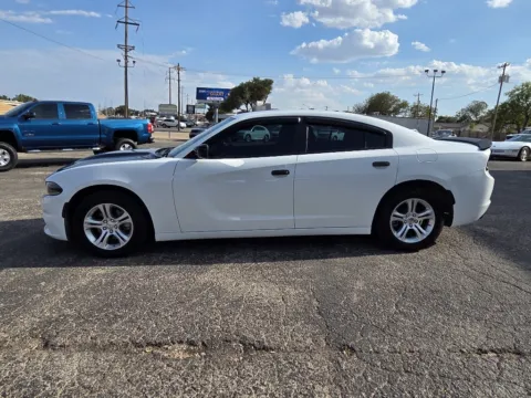More photos of 2022 DODGE CHARGER SXT at Williams Group Auto, TX