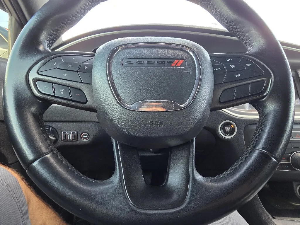 Dodge Charger photo 22
