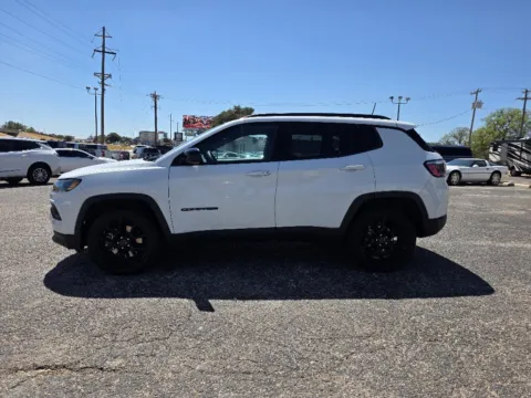 More photos of 2025 JEEP COMPASS LATITUDE at Williams Group Auto, TX