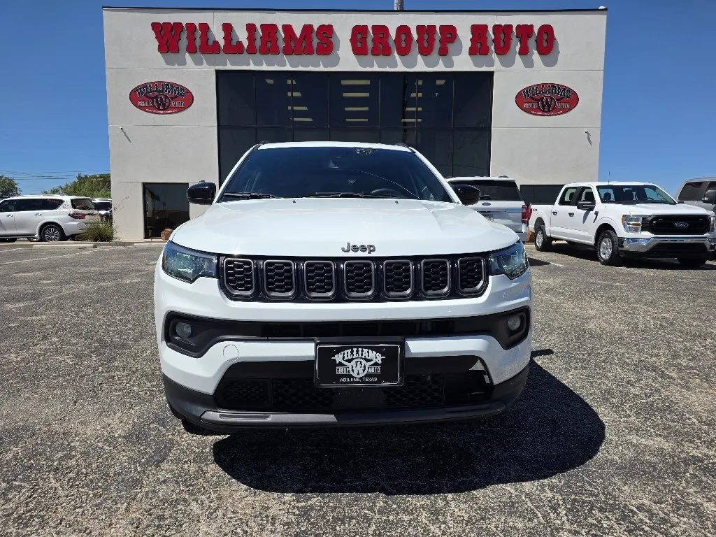 Jeep Compass photo 2