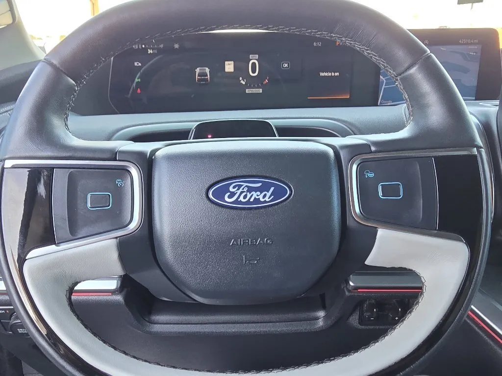 Ford Expedition photo 23