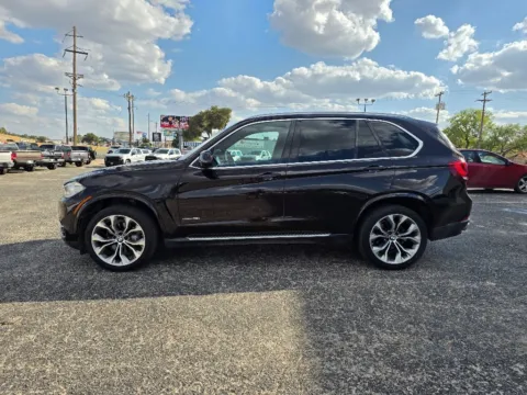 More photos of 2018 BMW X5 SDRIVE35I at Williams Group Auto, TX