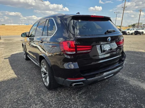 More photos of 2018 BMW X5 SDRIVE35I at Williams Group Auto, TX