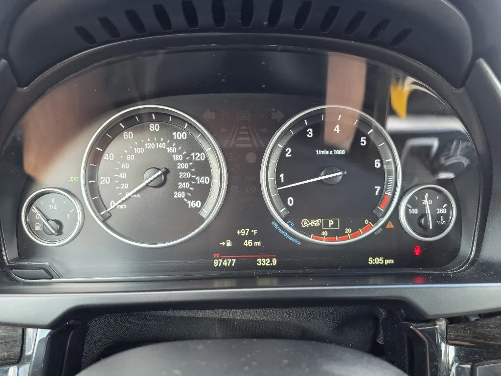 BMW X5 photo 18