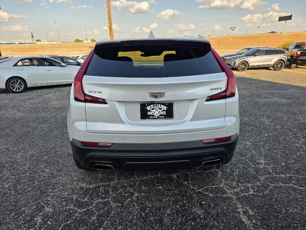 Cadillac XT4 photo 6