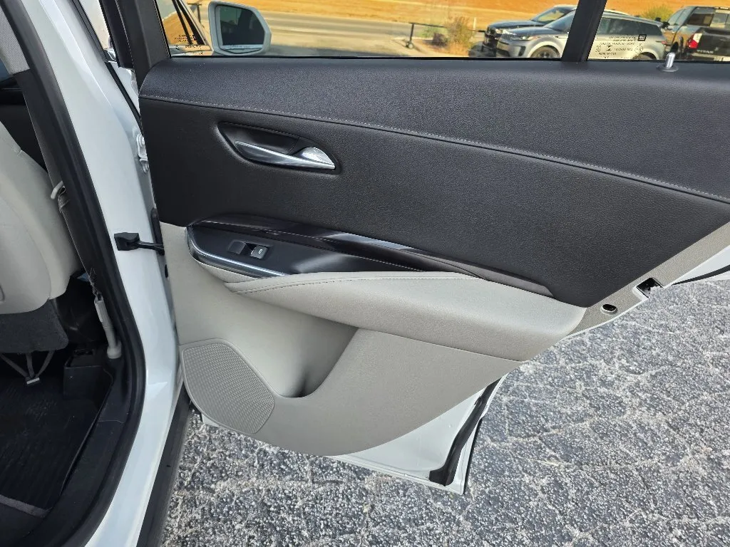 Cadillac XT4 photo 14