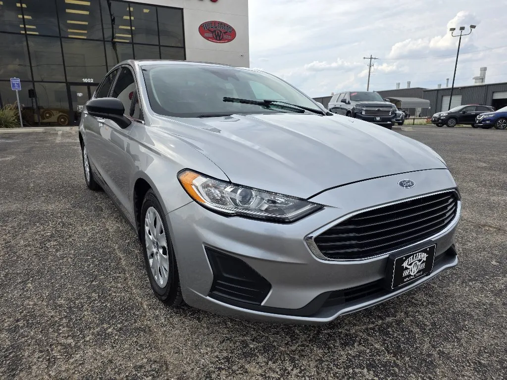Silver 2020 FORD FUSION S for sale in Abilene, TX
