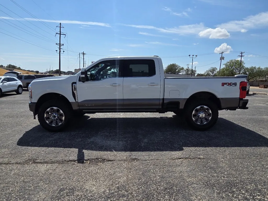 Ford F-250 photo 4