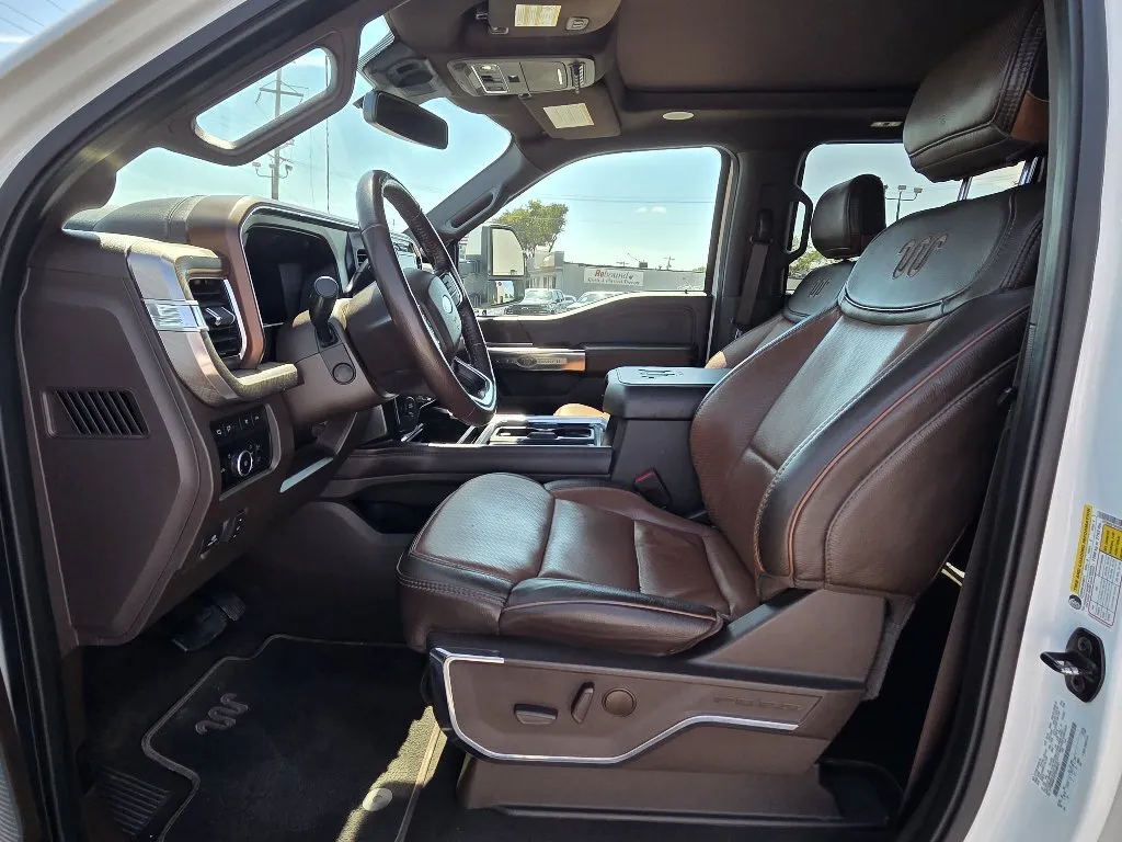 Ford F-250 photo 11