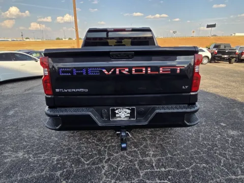 More photos of 2022 CHEVROLET SILVERADO 1500 LT-L at Williams Group Auto, TX