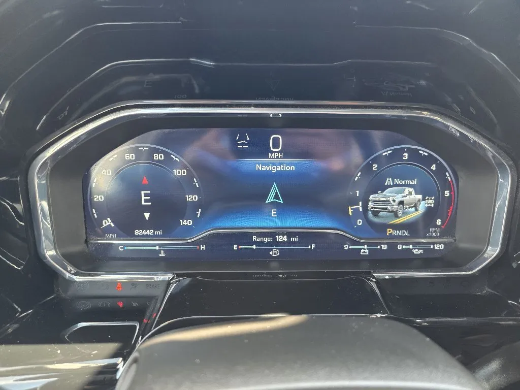 Chevrolet Silverado photo 18