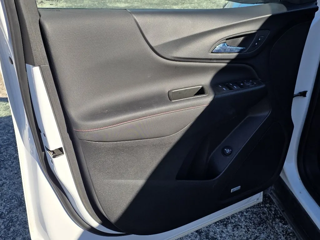 Chevrolet Equinox photo 10