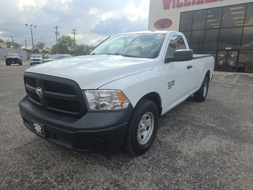 Ram 1500 photo 3