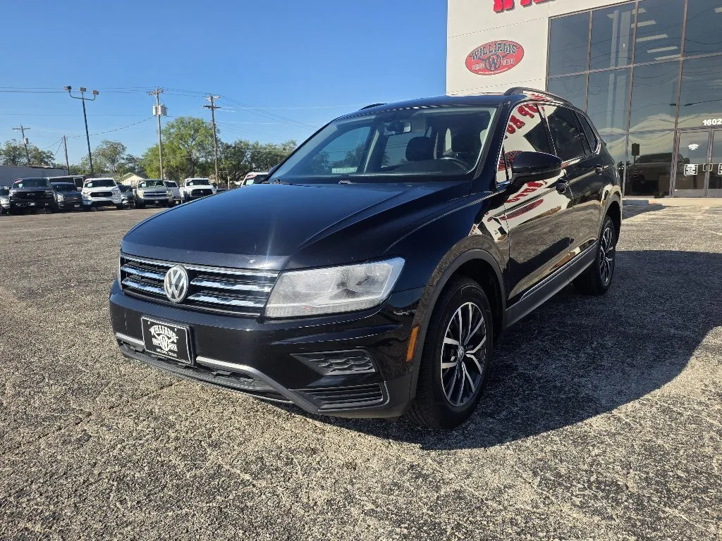 Volkswagen Tiguan photo 3
