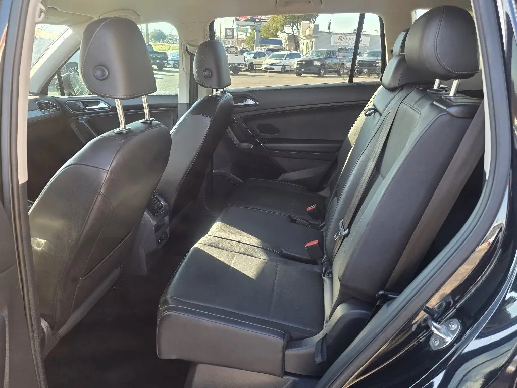 Volkswagen Tiguan photo 12