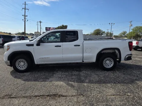 More photos of 2021 GMC SIERRA 1500 at Williams Group Auto, TX