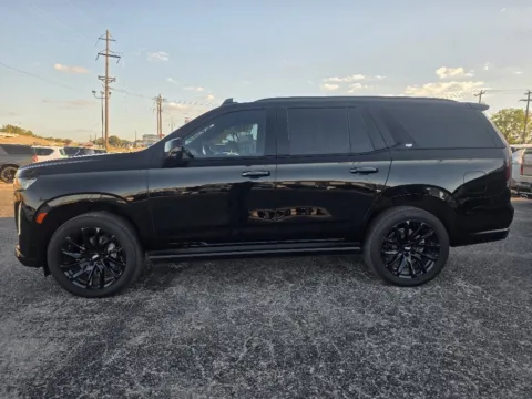 More photos of 2024 CADILLAC ESCALADE SPORT at Williams Group Auto, TX