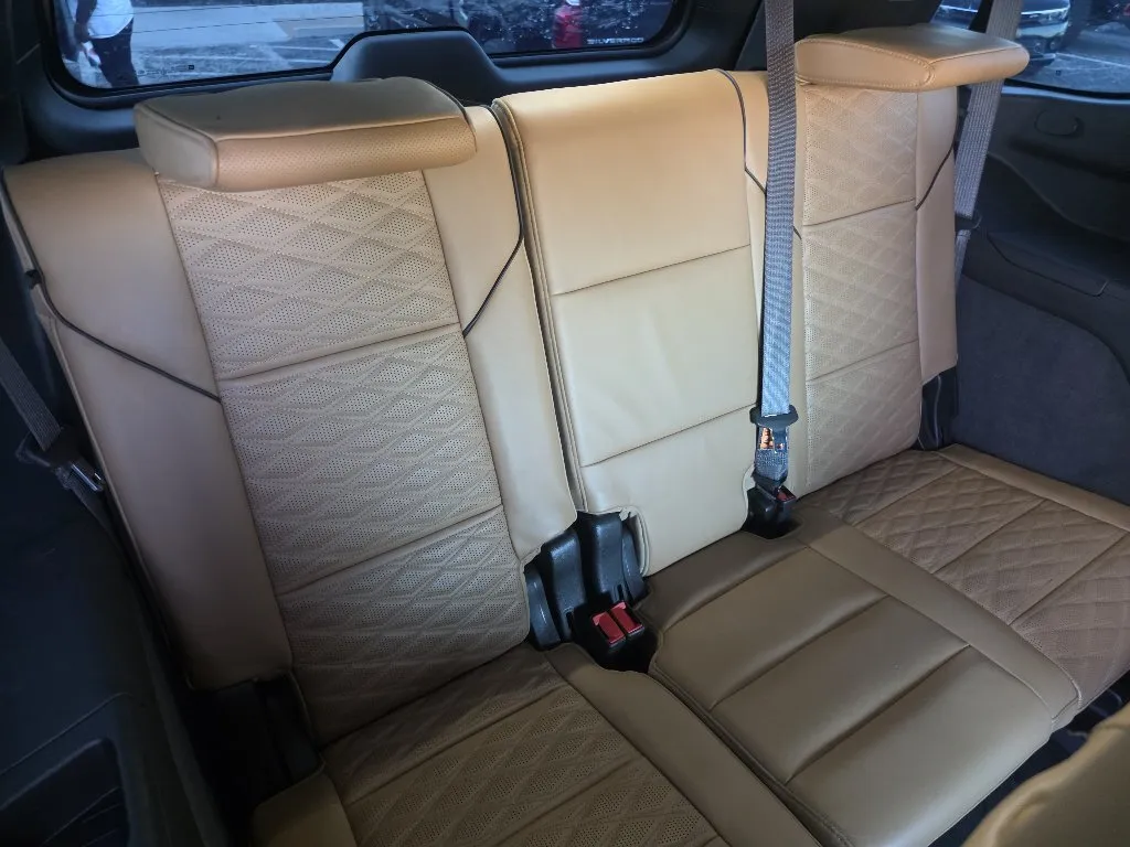 Cadillac Escalade photo 17